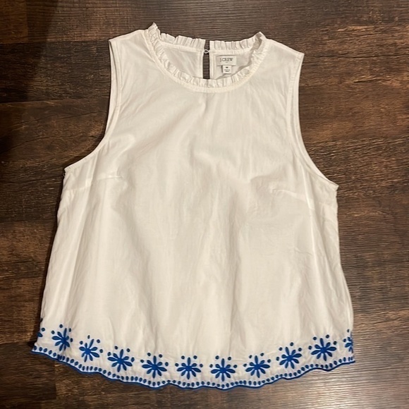J. Crew 100% Cotton Embroidered Flowers Blue White Tank Top Size Medium Ruffle - Picture 3 of 12